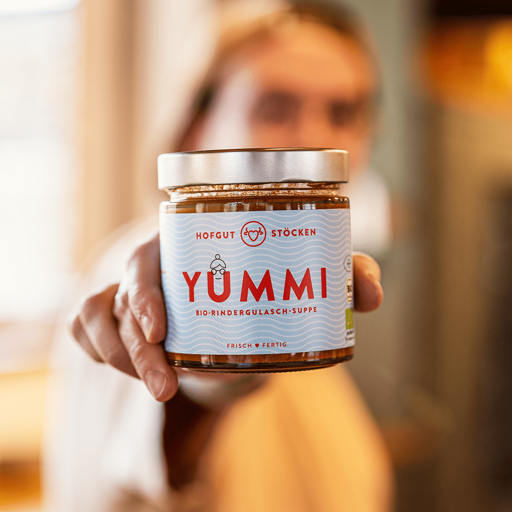 YUMMI - Bio-Rindergulasch-Suppe