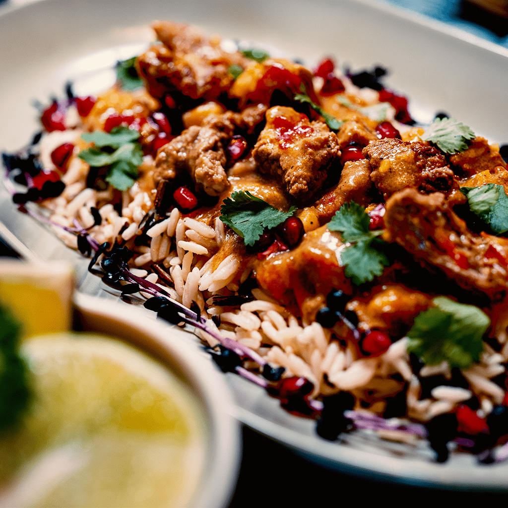 HUUURA - Bio-Kartoffel-Paprika-Curry mit Rindfleisch